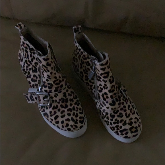Jslides calf cheetah print zip up slides - Picture 1 of 8